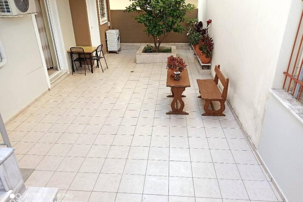 Jilda S Apartment With Private Garden! Anabolu Dış mekan fotoğraf