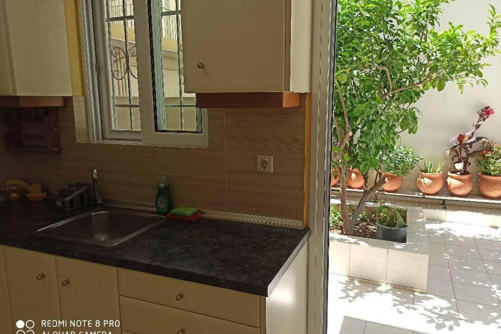 Jilda S Apartment With Private Garden! Anabolu Dış mekan fotoğraf